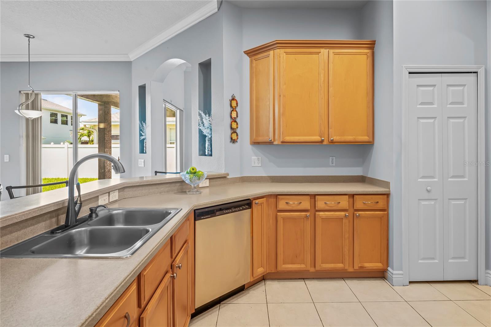 12801 Stanwyck Circle, Tampa, FL 33626