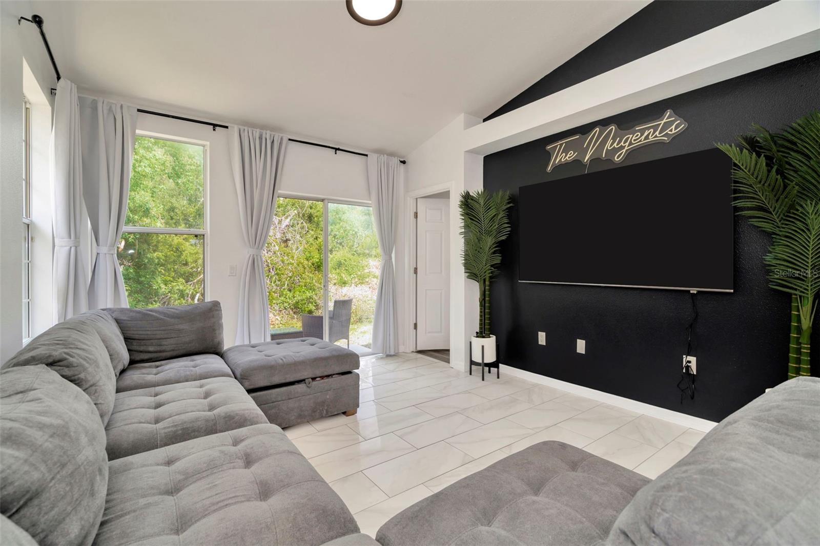 6233 Olivedale, Riverview, FL 33578