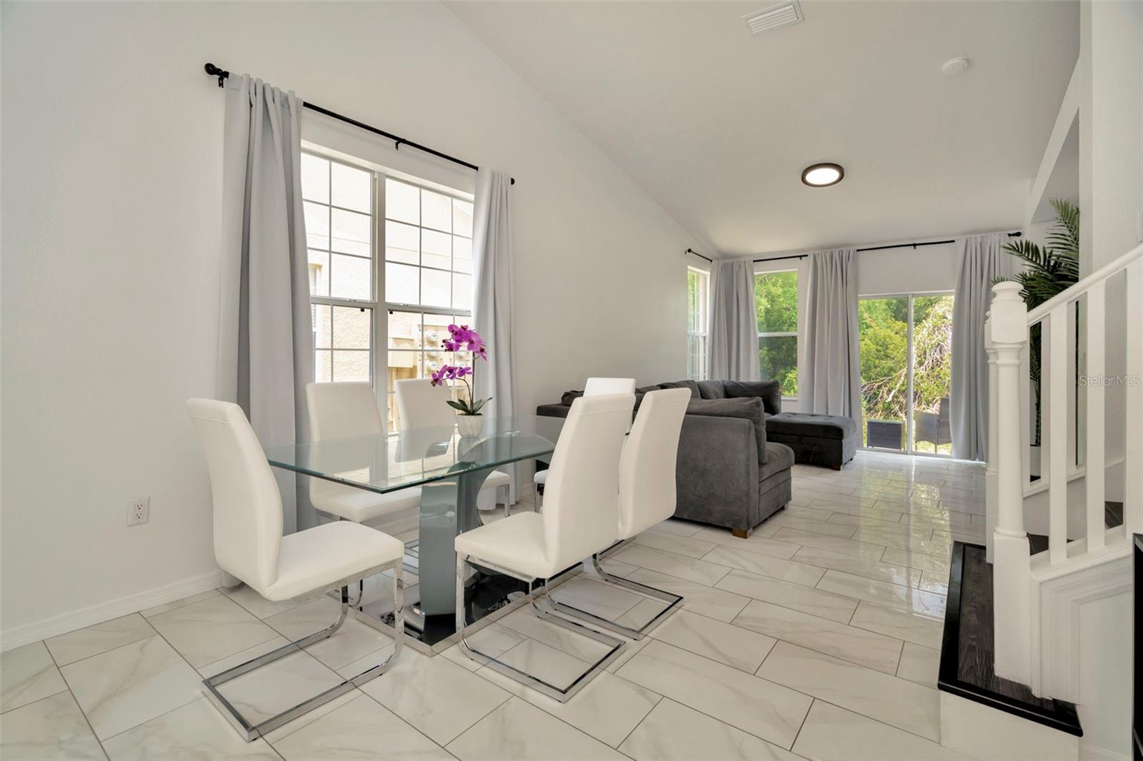 6233 Olivedale, Riverview, FL 33578