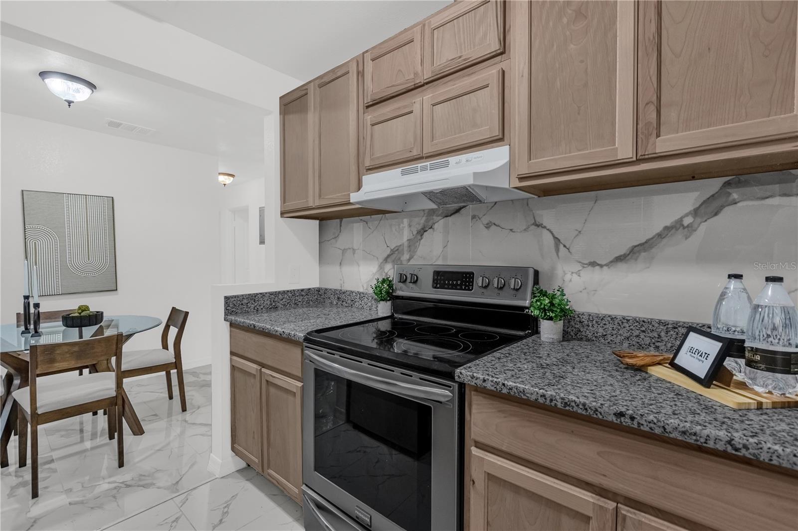 107 Ford, Altamonte Springs, FL 32701