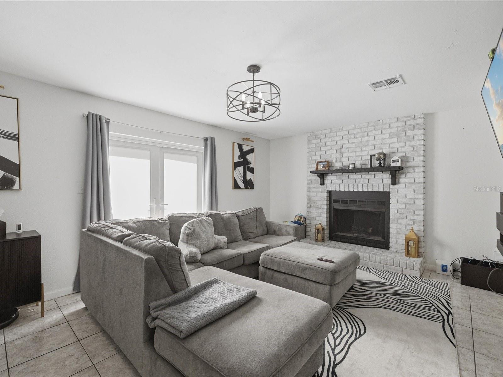 5275 Signal Hill, Orlando, FL 32808