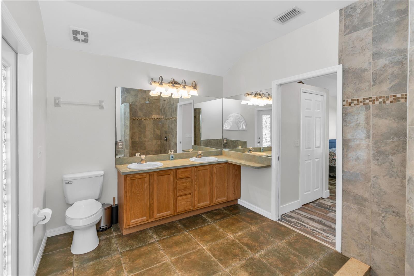 1005 Whispring Creek, Osteen, FL 32764