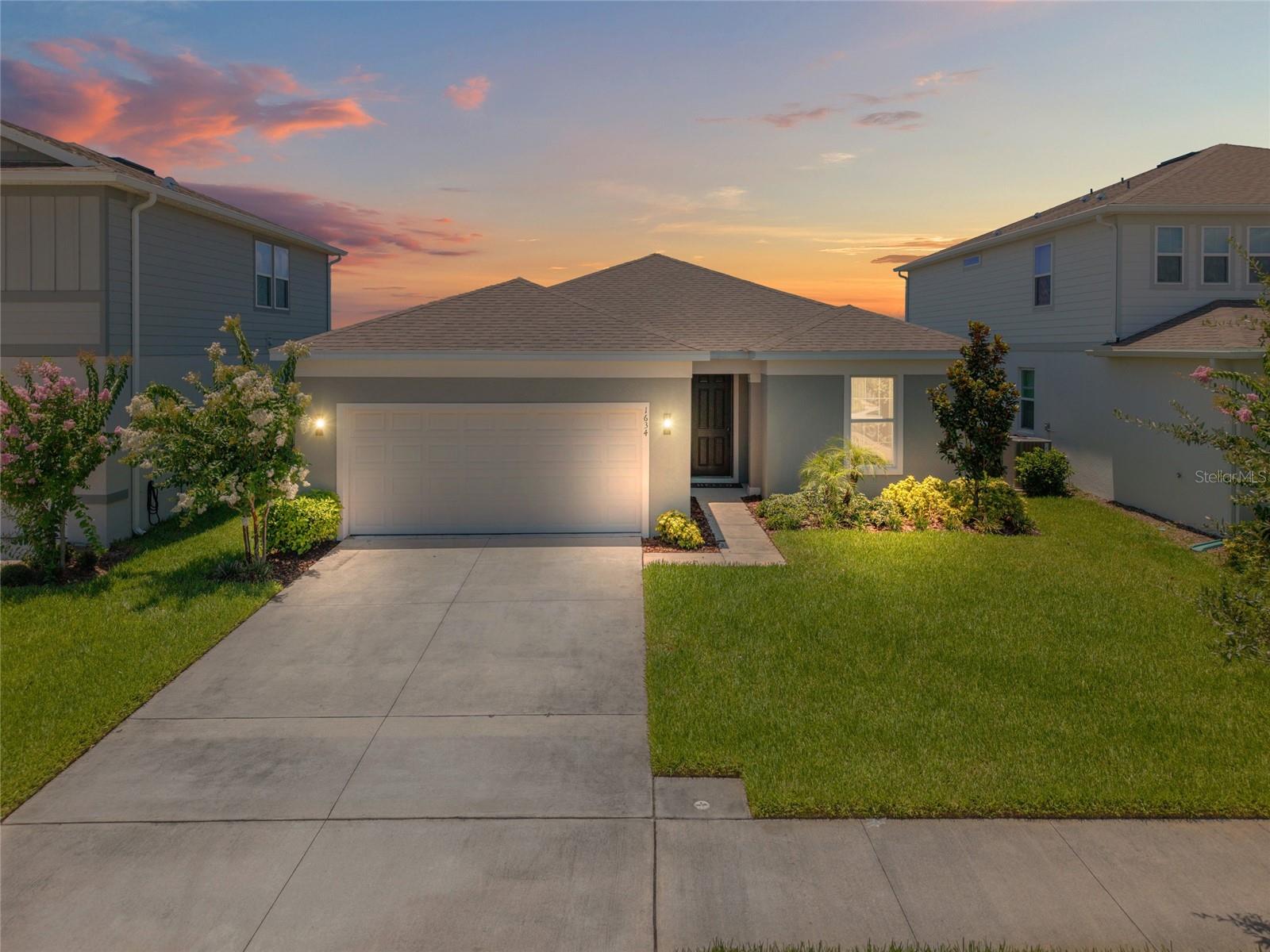 1634 Groveline Rd, St Cloud, FL 34771
