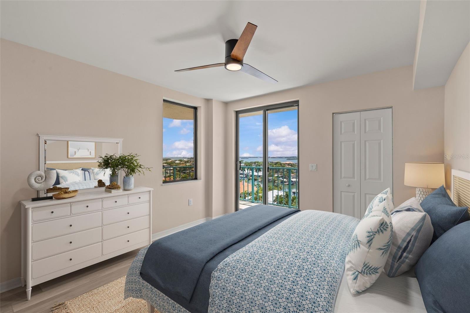 670 Island Unit 800, Clearwater Beach, FL 33767