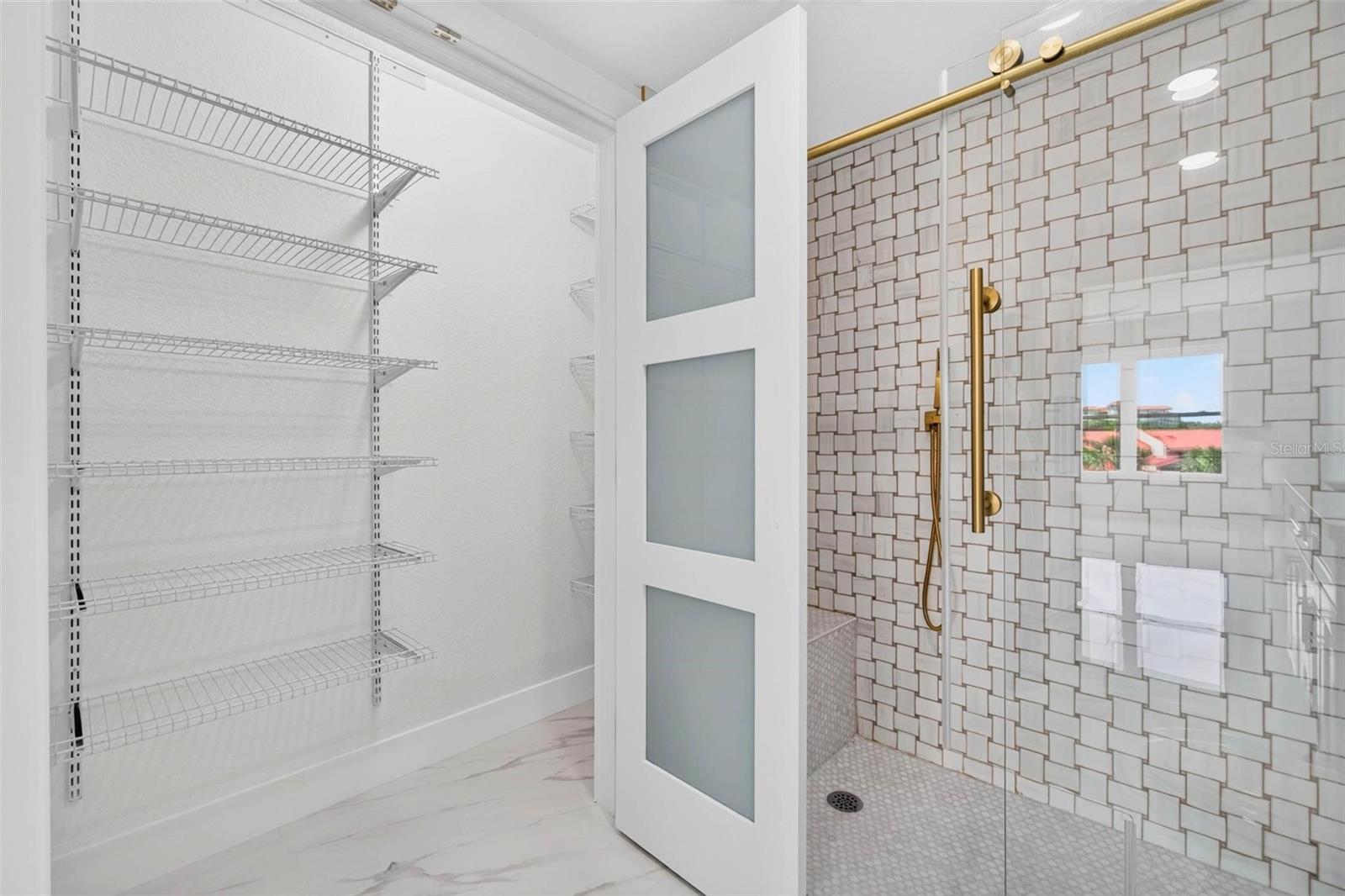 4900 Brittany Unit 405, St Petersburg, FL 33715