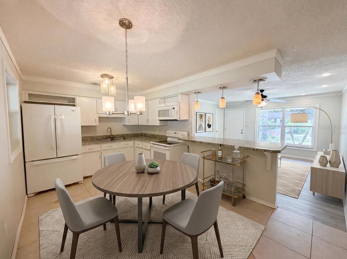505 Oak, Tavares, FL 32778