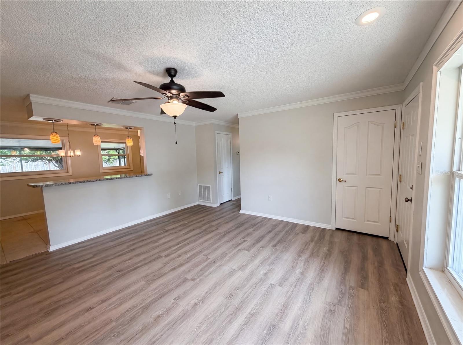 505 Oak, Tavares, FL 32778