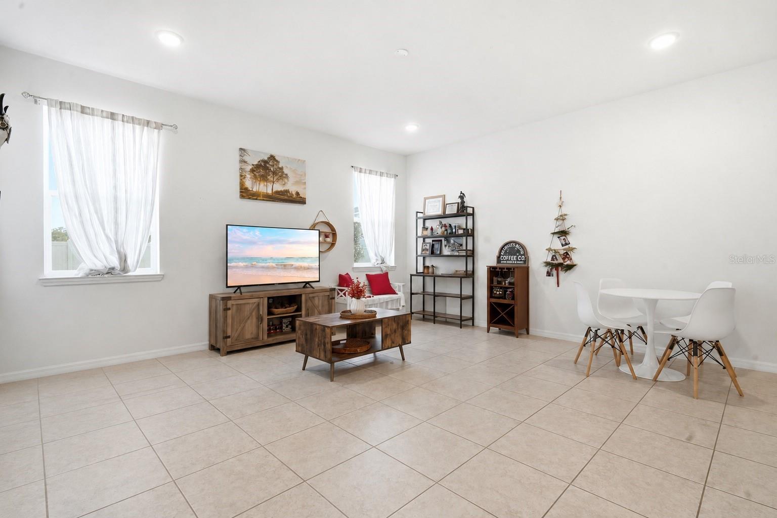 24409 Sunnys Halo, Sorrento, FL 32776