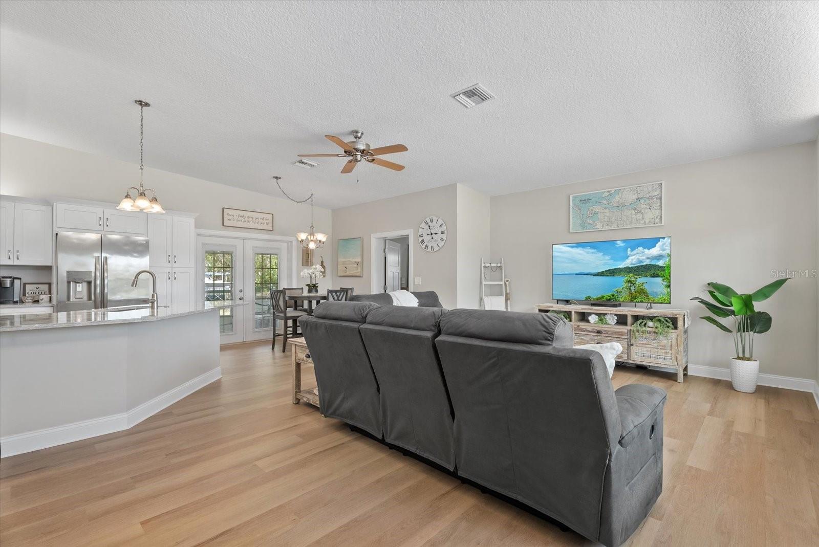 512 Palm, Ellenton, FL 34222