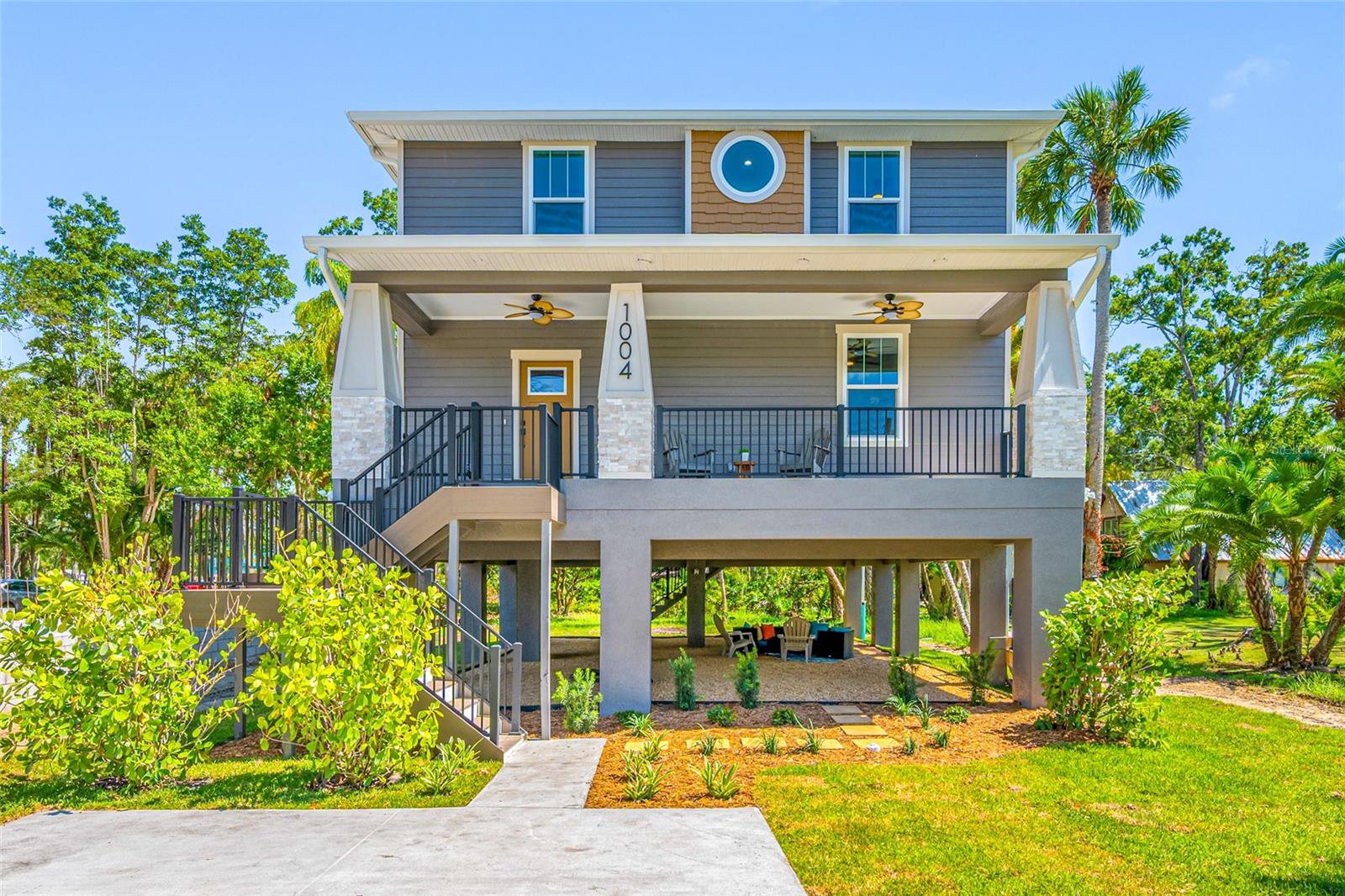 1004 Henry, Tampa, FL 33604