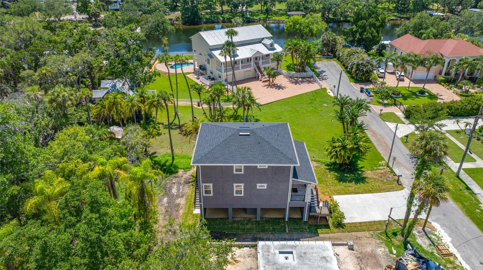 1004 Henry, Tampa, FL 33604