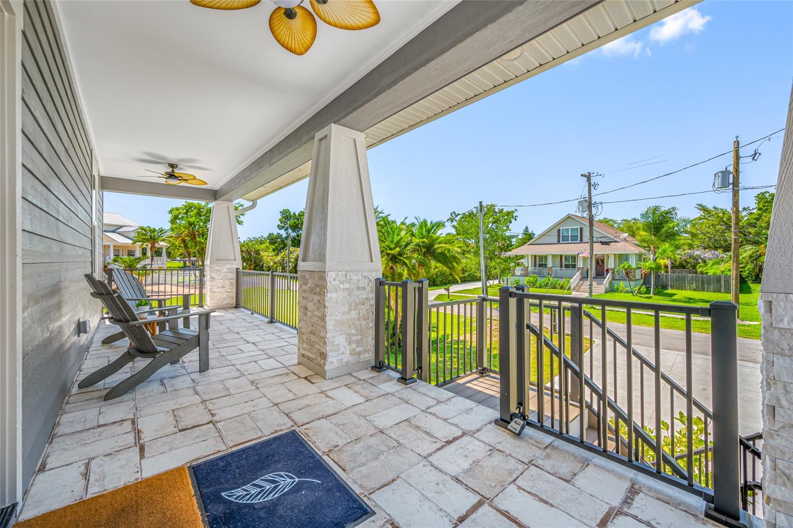 1004 Henry, Tampa, FL 33604