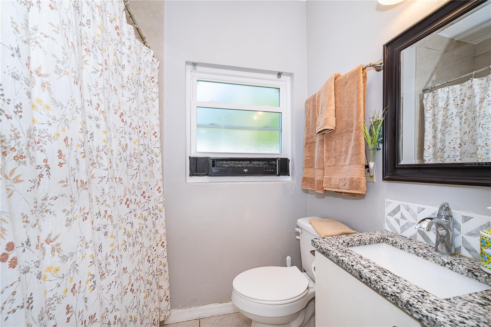 1624 Hollis, Orlando, FL 32822