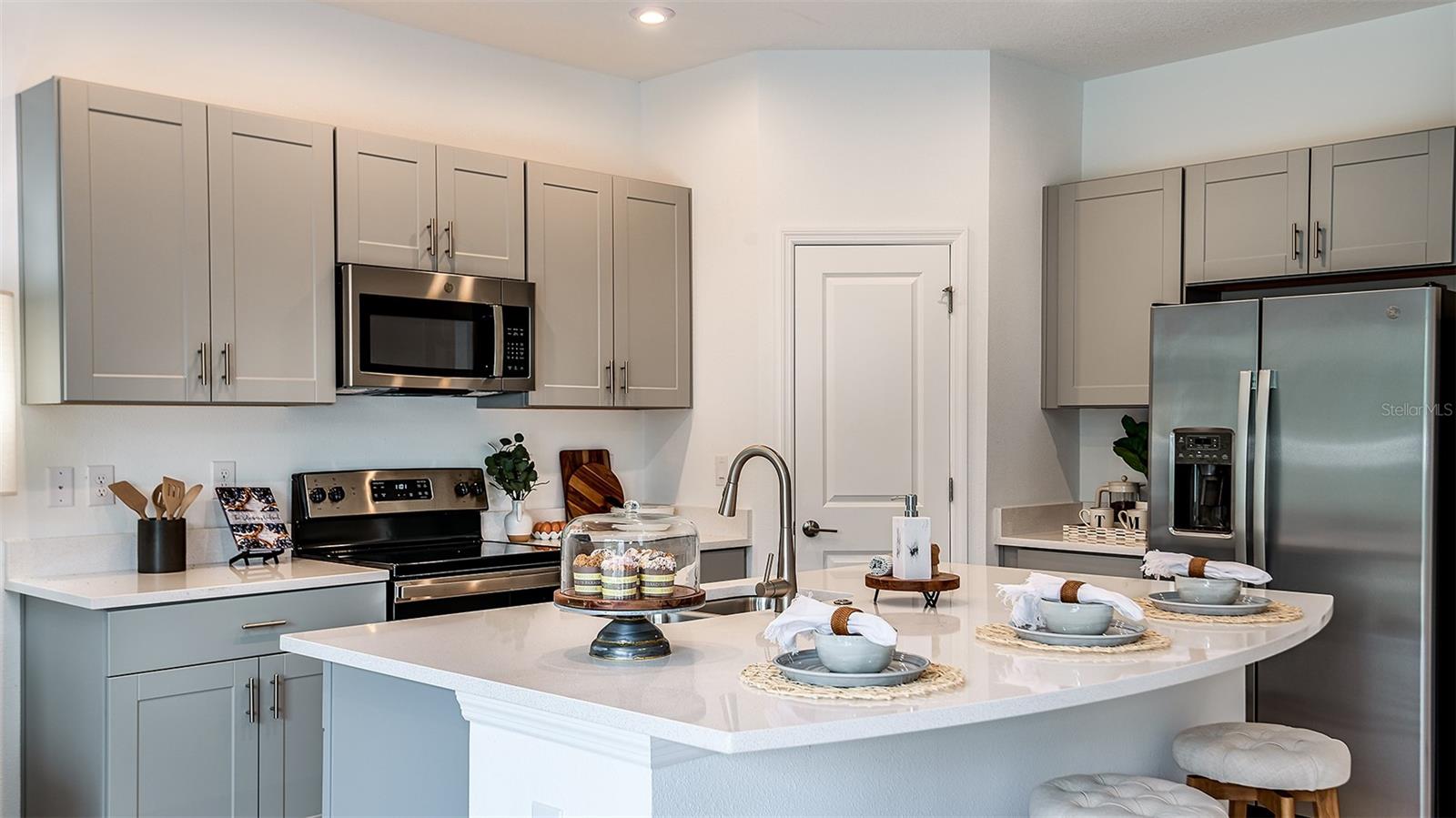 8433 Lunar Skye, Sarasota, FL 34241