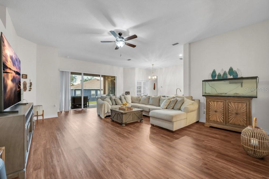 16135 Bridgedale, Lithia, FL 33547