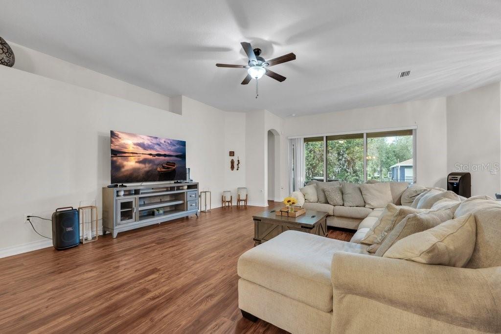 16135 Bridgedale, Lithia, FL 33547