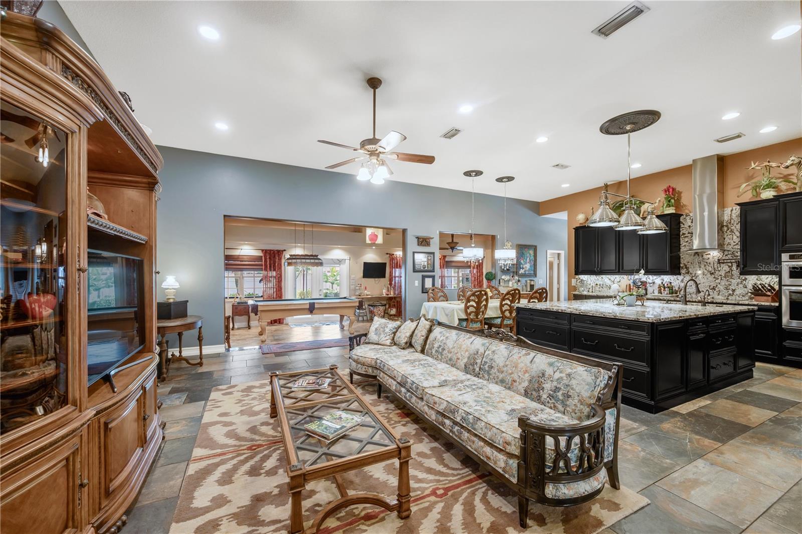 1128 Lumsden Trace, Valrico, FL 33594