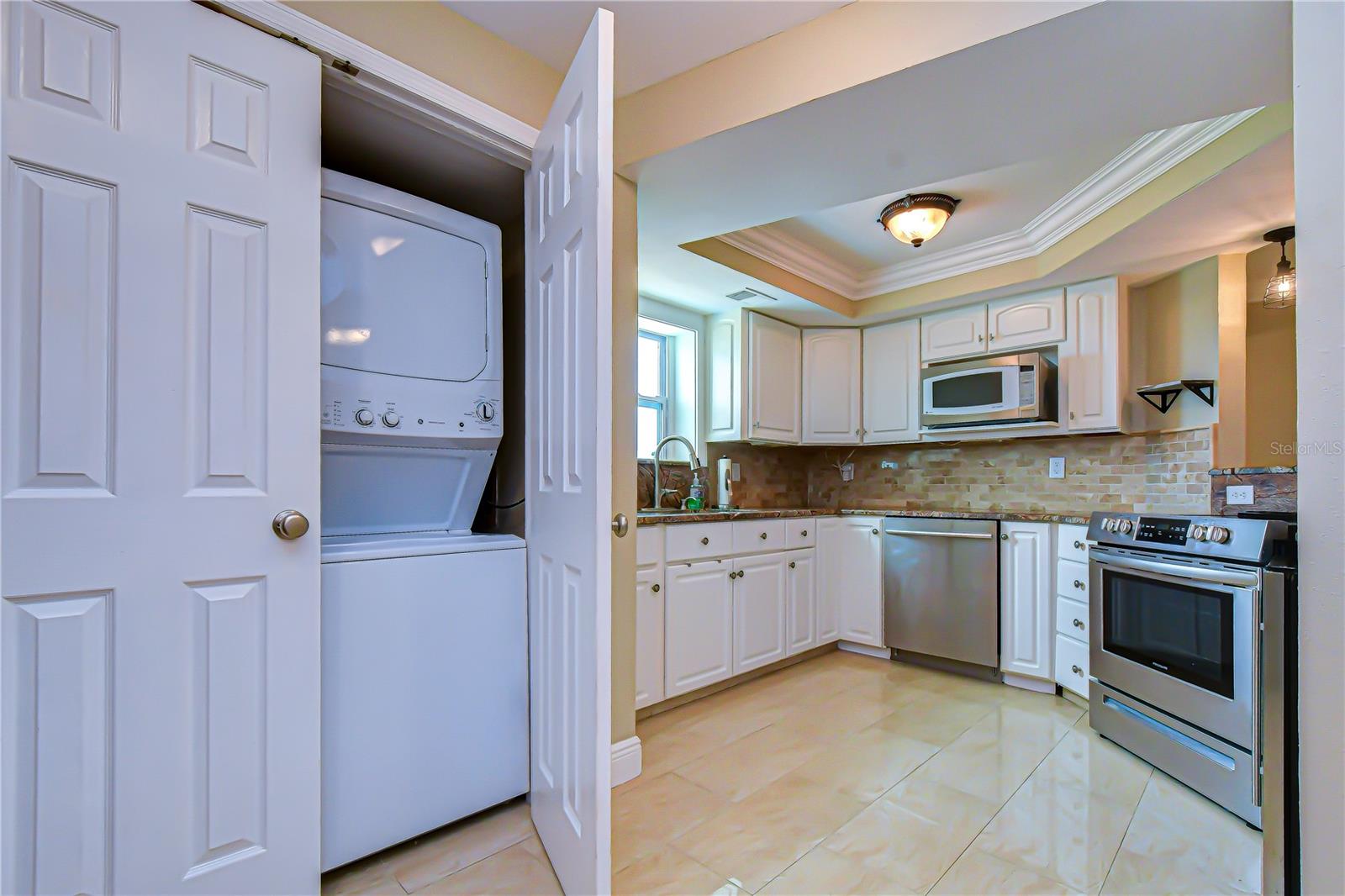 6504 Surfside Unit 8, Apollo Beach, FL 33572