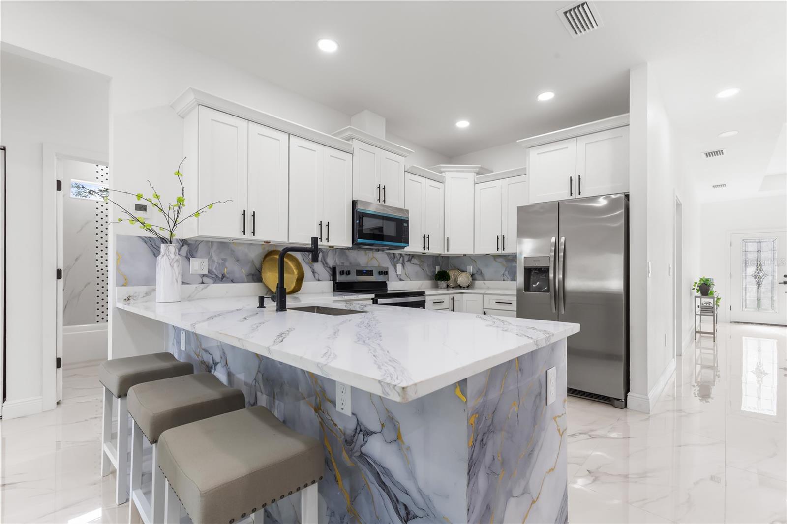 8314 Paddock, Tampa, FL 33614