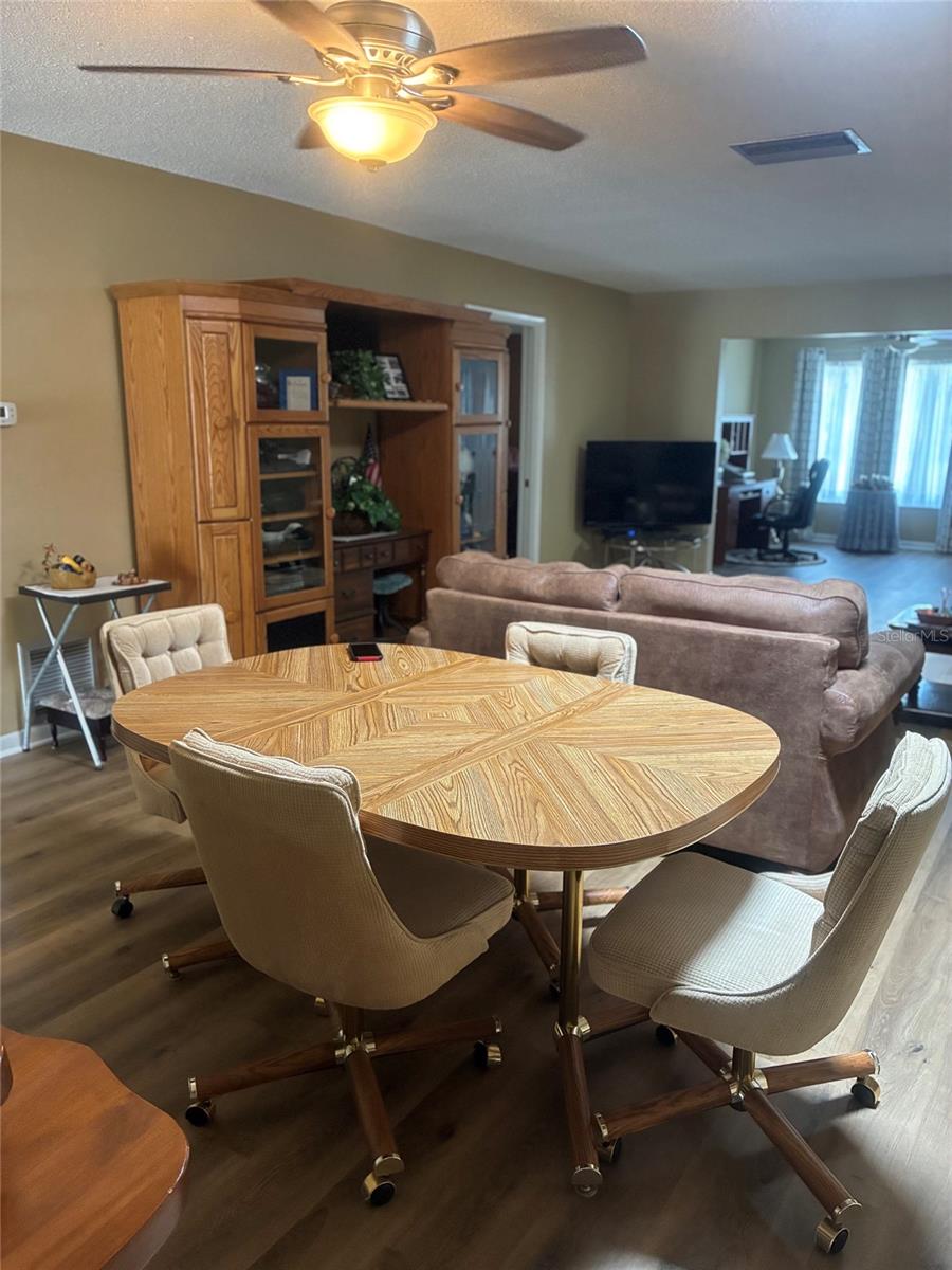 1674 Lake Unit 6, Clearwater, FL 33756
