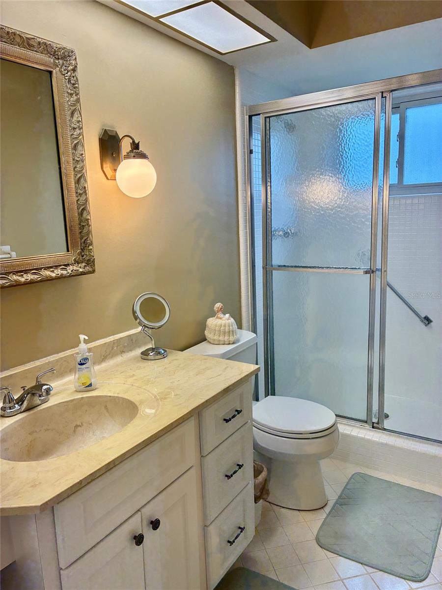 1674 Lake Unit 6, Clearwater, FL 33756