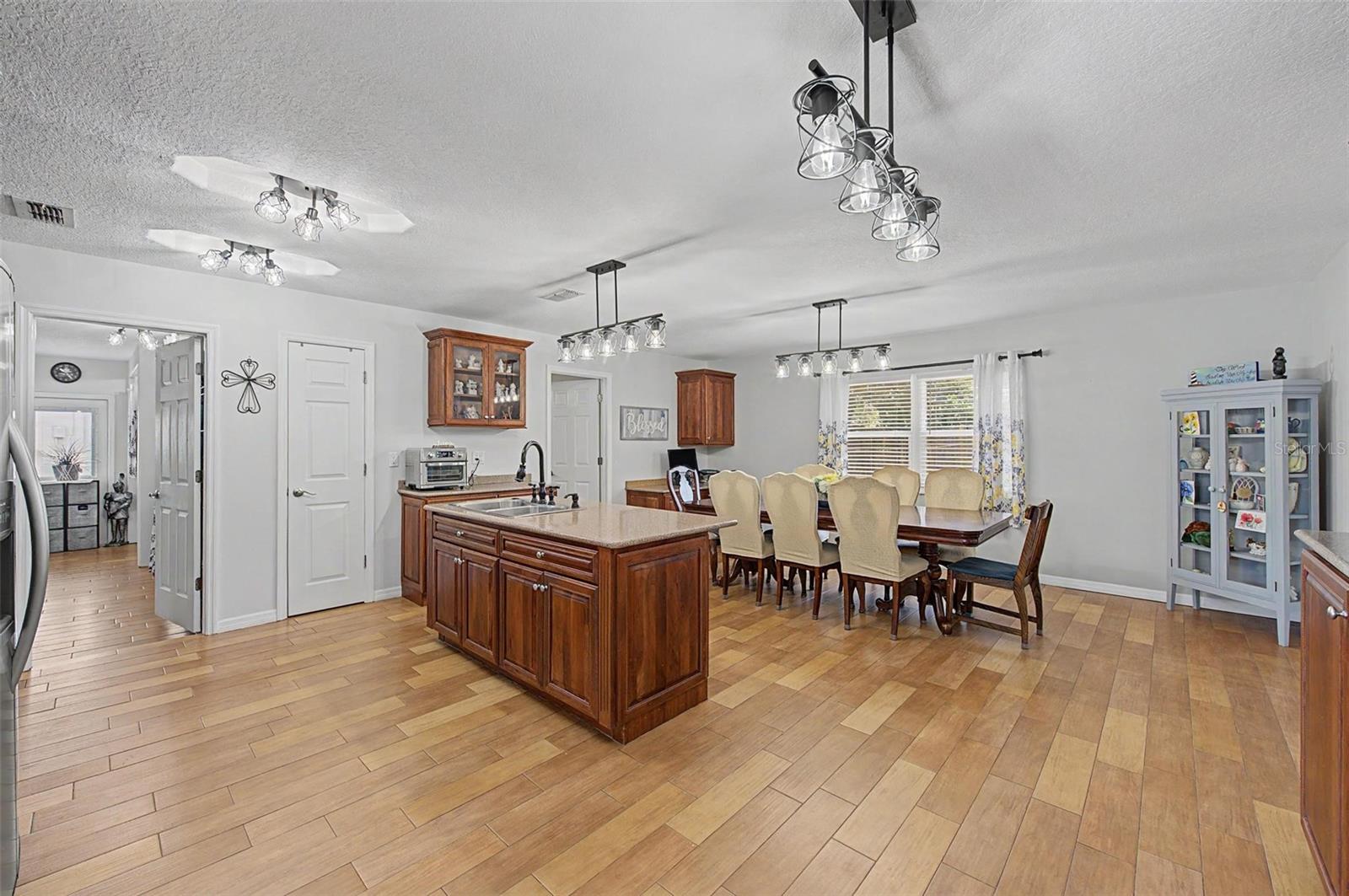 6325 Sarah, New Port Richey, FL 34653