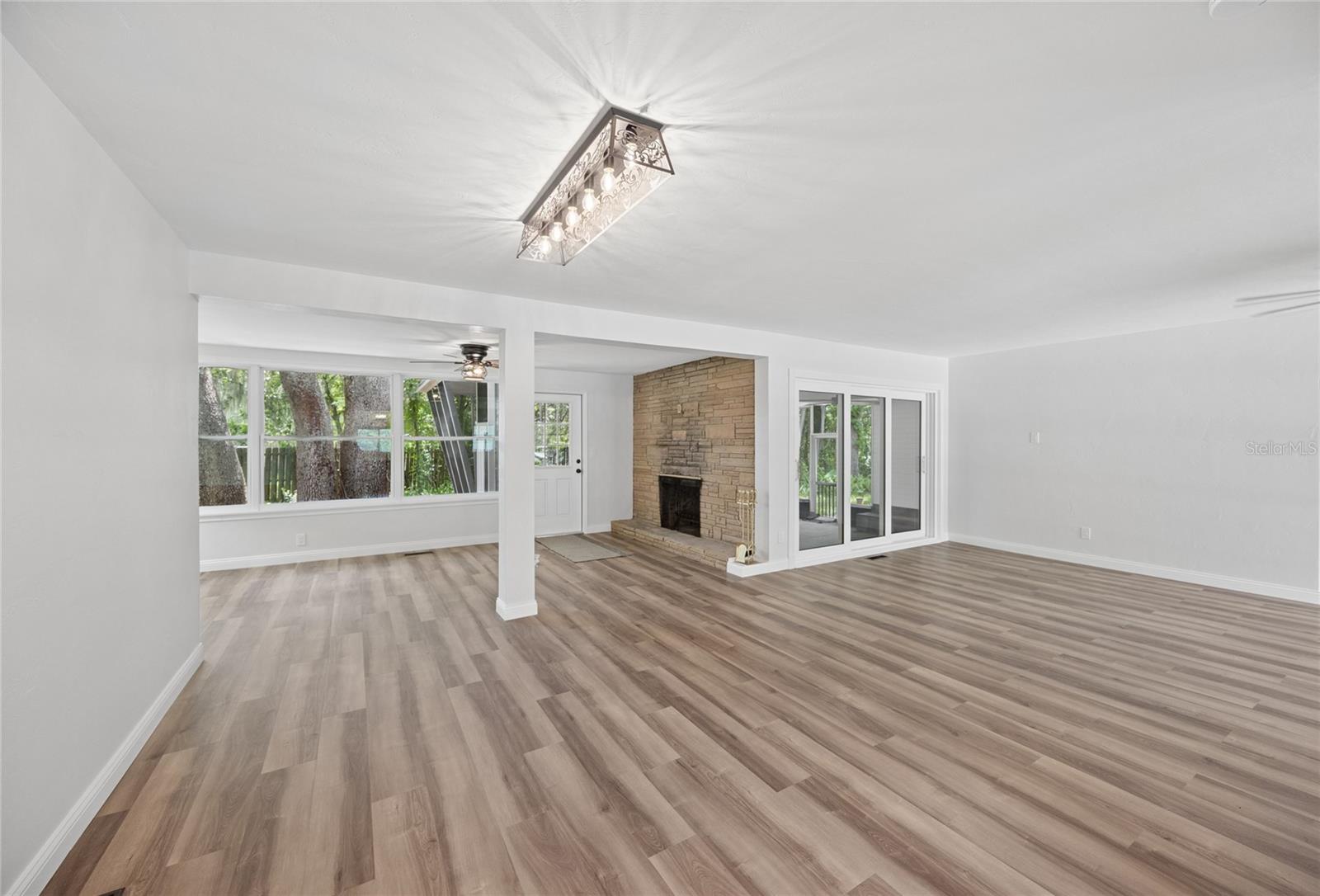22 Poinsettia, Deland, FL 32724