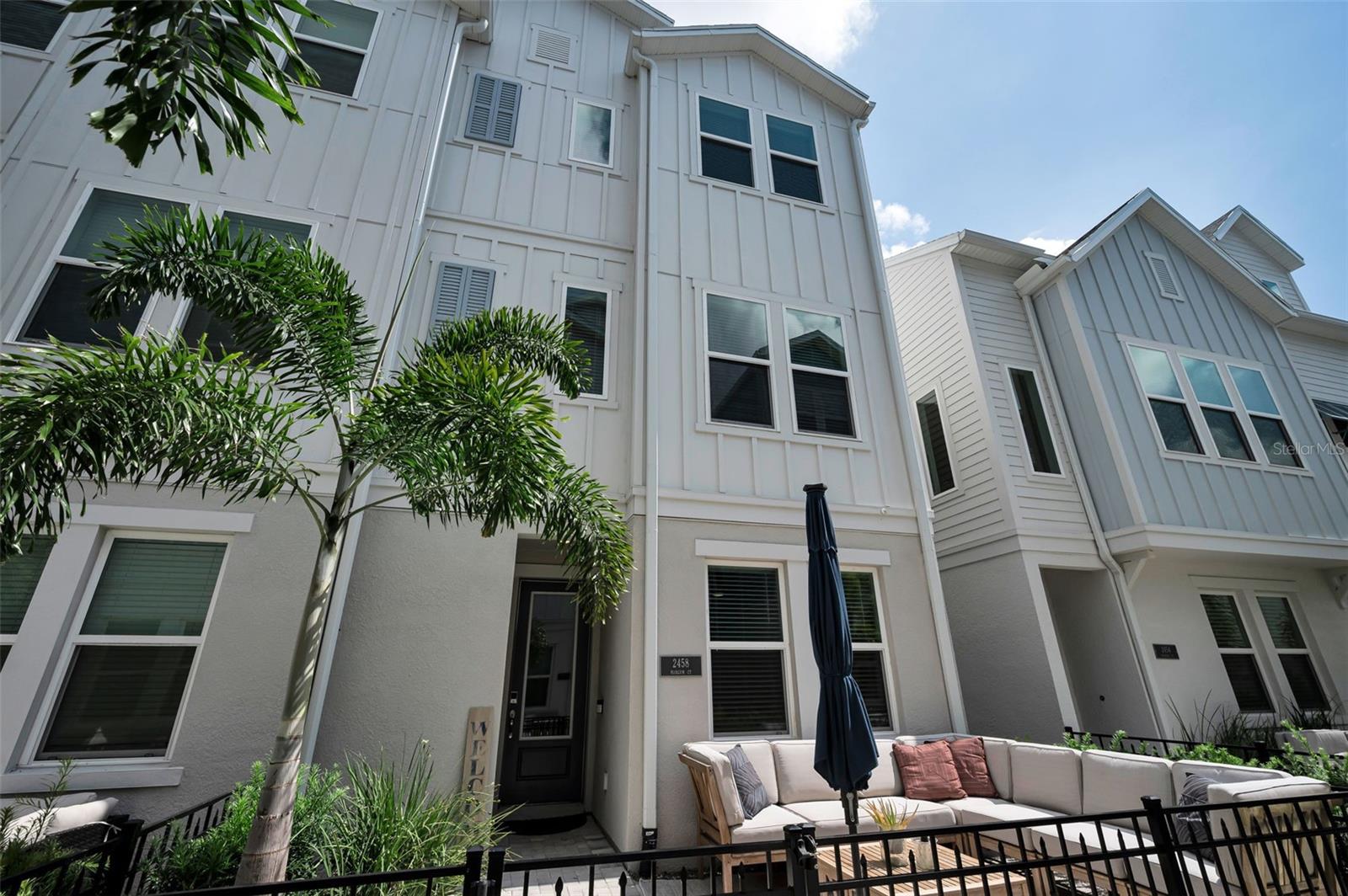 2458 Mangum, Sarasota, FL 34237