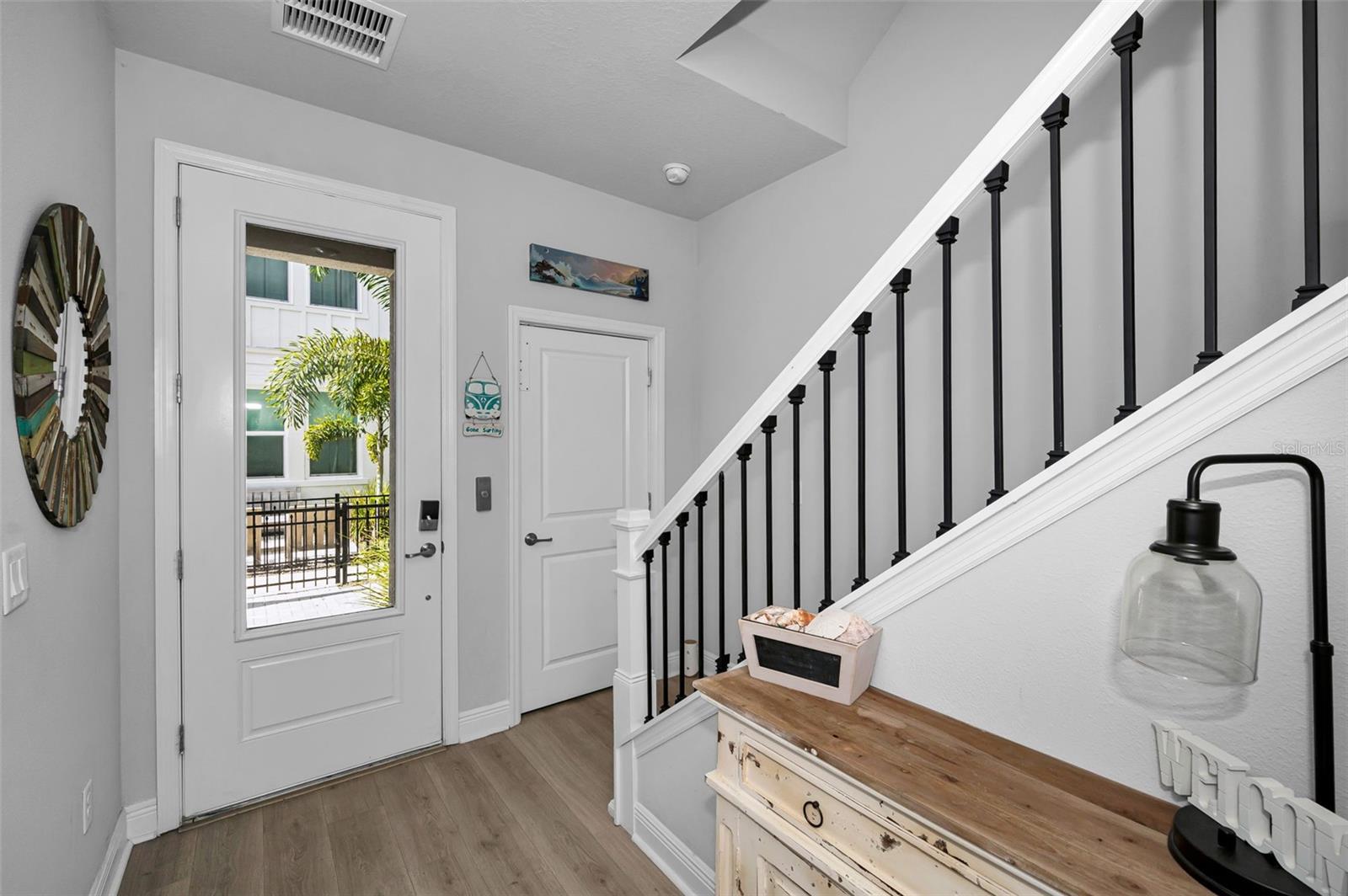 2458 Mangum, Sarasota, FL 34237
