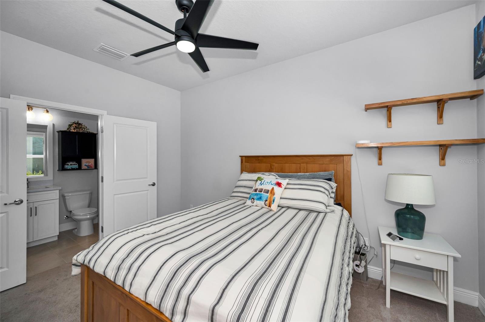 2458 Mangum, Sarasota, FL 34237