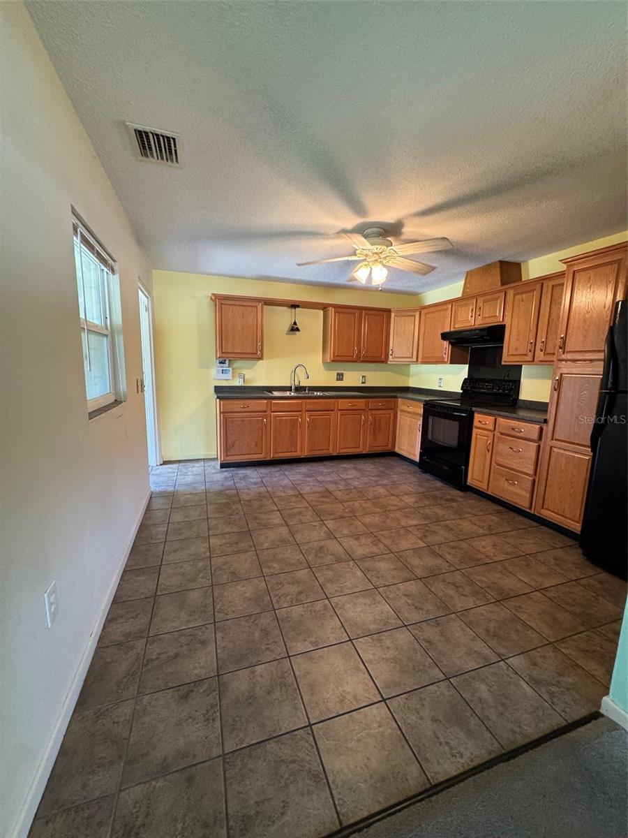 1404 Emmett, Kissimmee, FL 34741