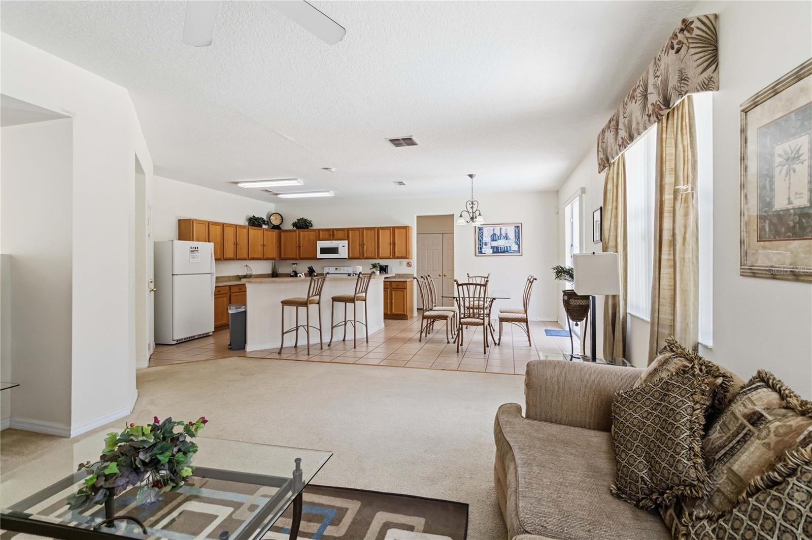 103 Bay Leaf, Davenport, FL 33896