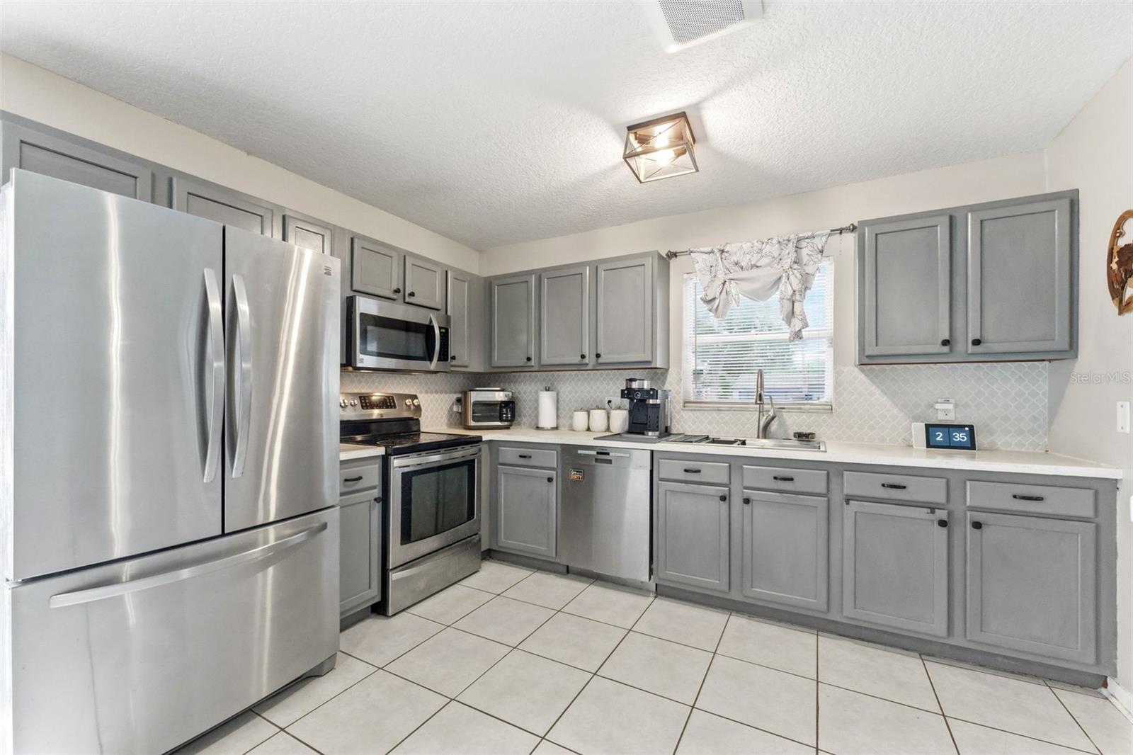 3708 Idlewild, Tampa, FL 33610