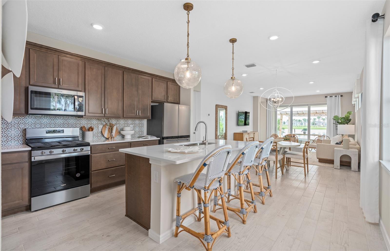 6764 Sunrise Cove Drive, Clermont, FL 34714