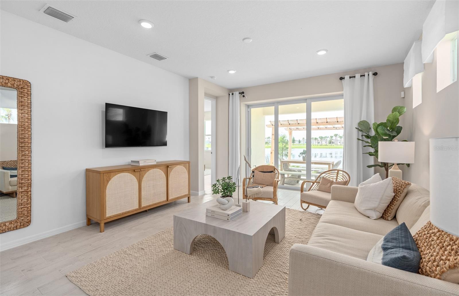 6764 Sunrise Cove Drive, Clermont, FL 34714