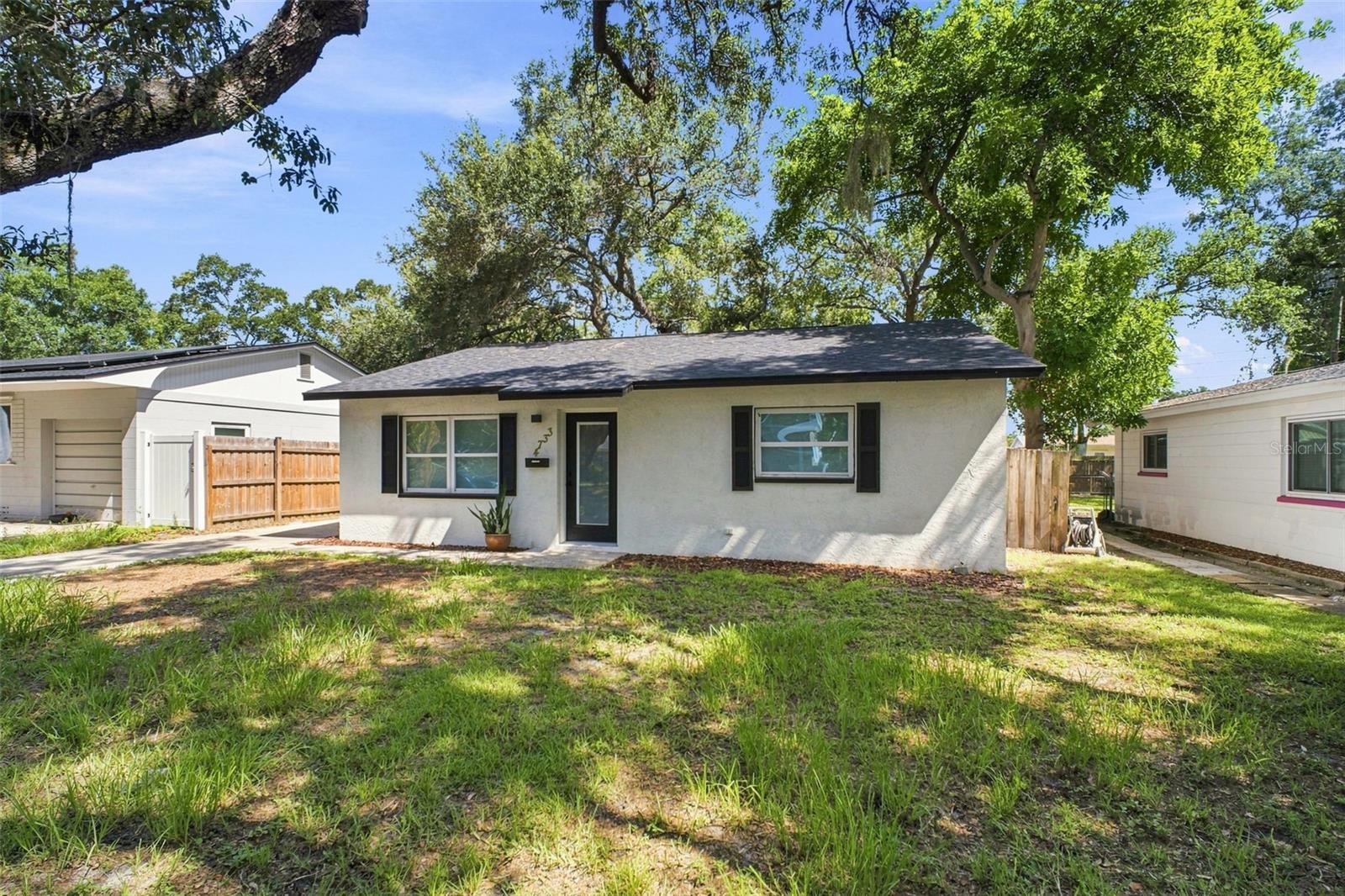 4733 25th, St Petersburg, FL 33711