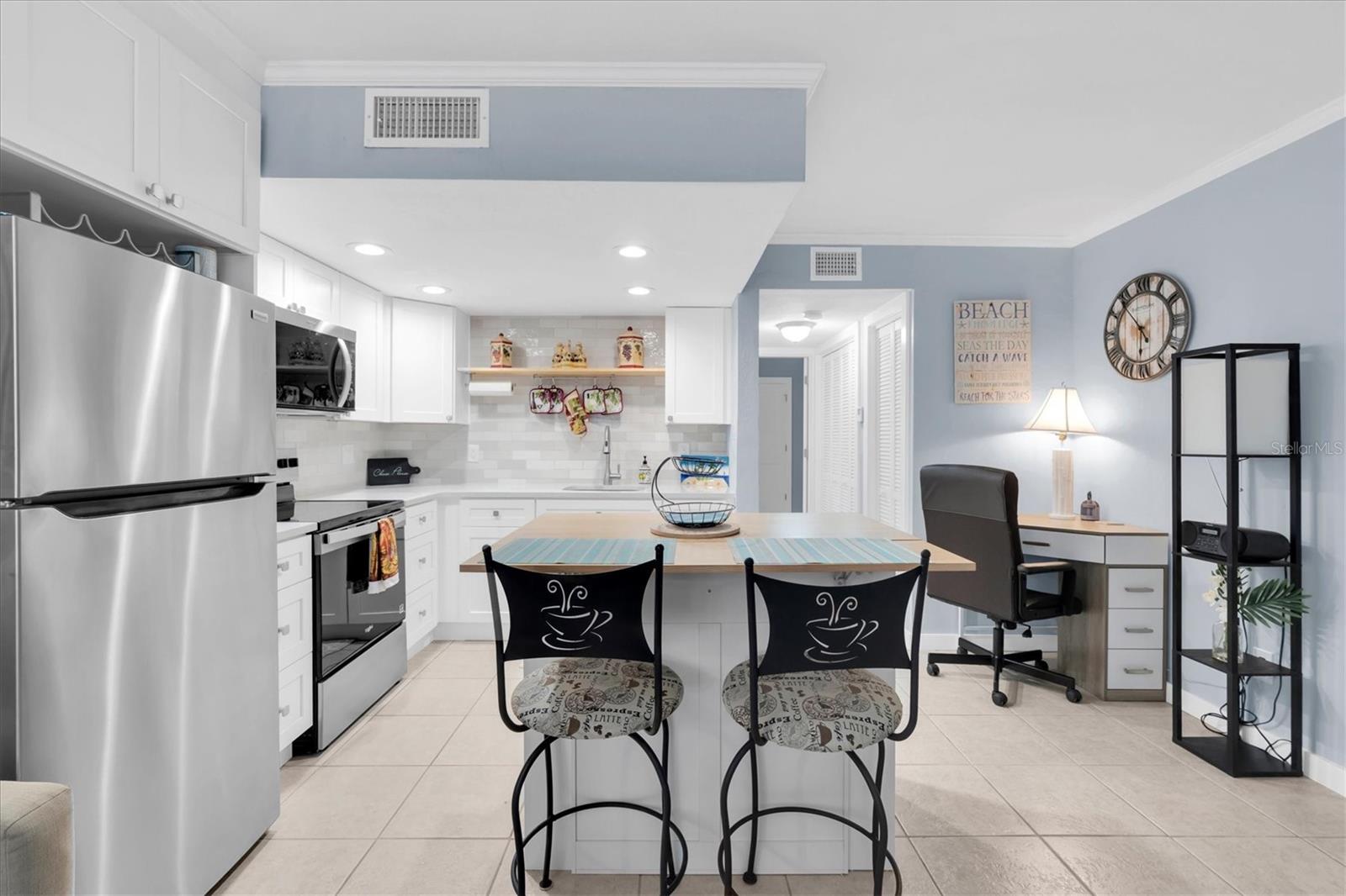 8800 Blind Pass Unit 4, St Pete Beach, FL 33706