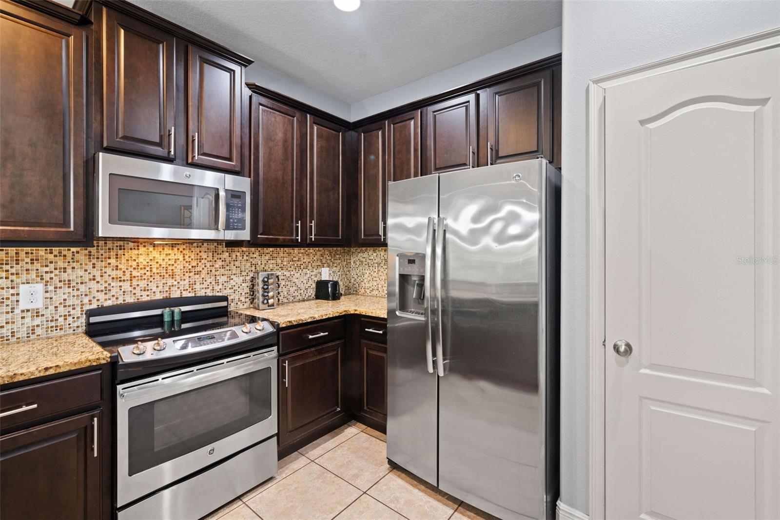8091 Brooksville, Davenport, FL 33896
