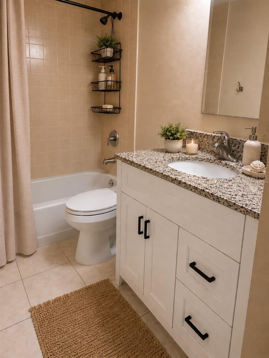 2763 Woodgate Unit 211, Sarasota, FL 34231