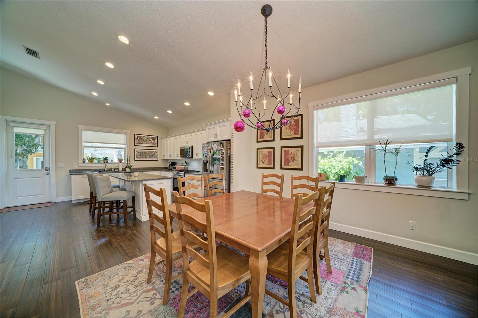 632 Virginia, Bradenton, FL 34205