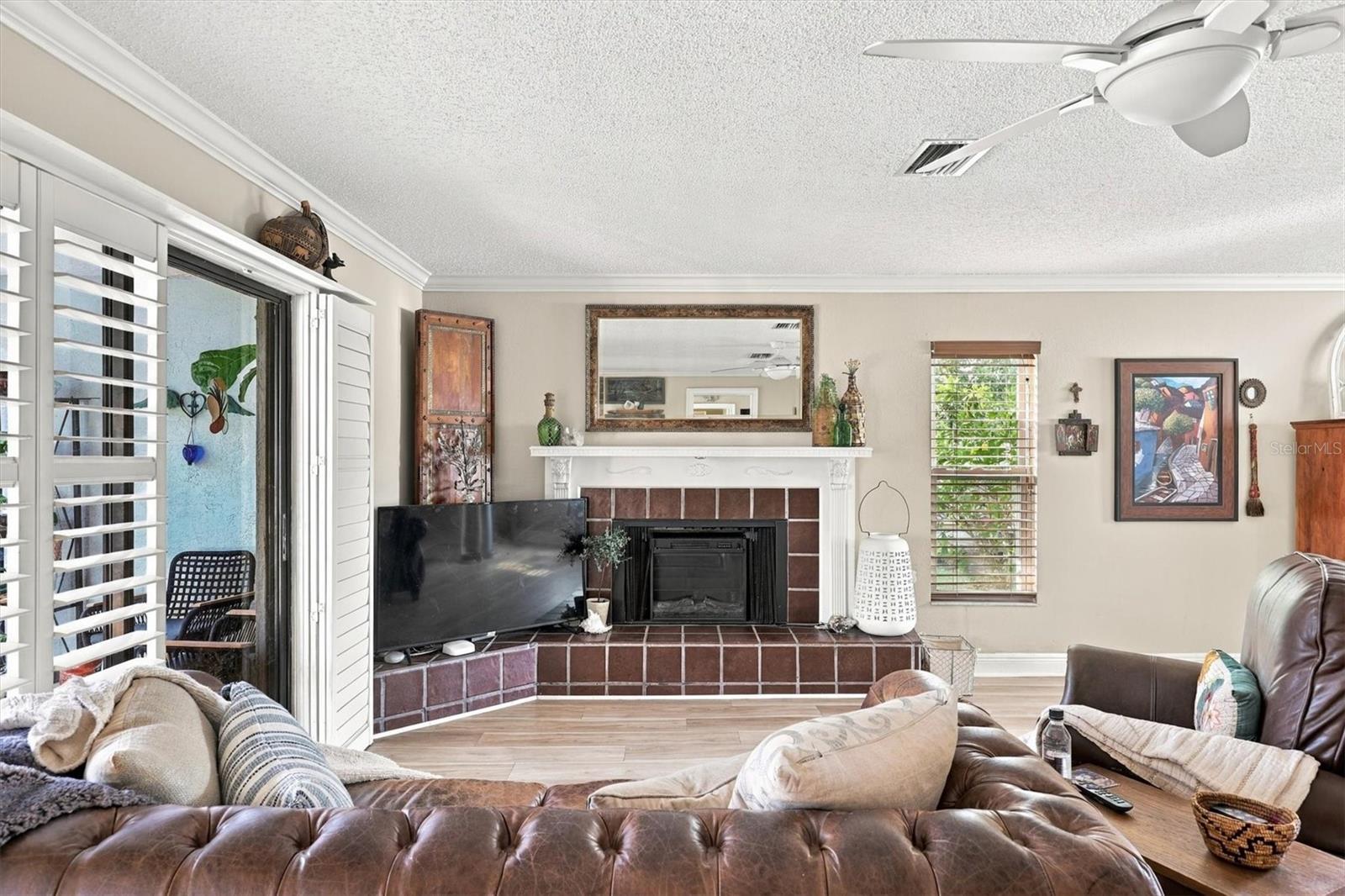 3828 Easton, Sarasota, FL 34238
