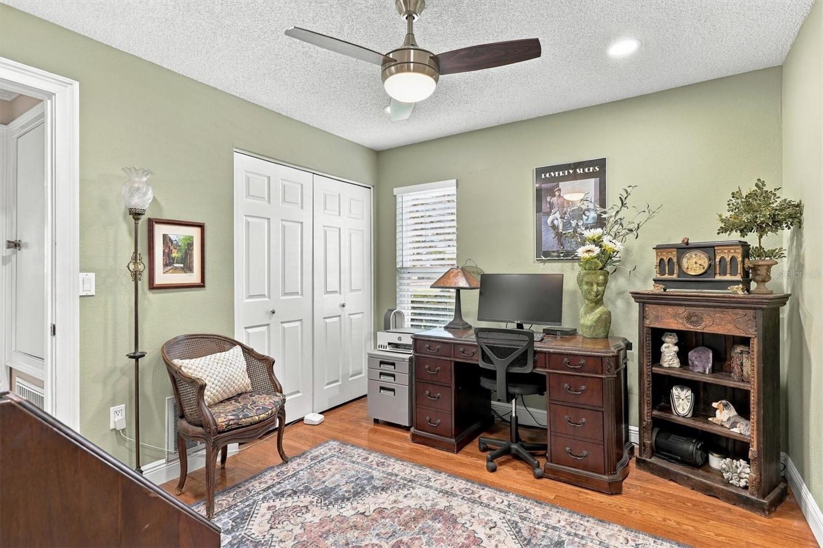 3828 Easton, Sarasota, FL 34238