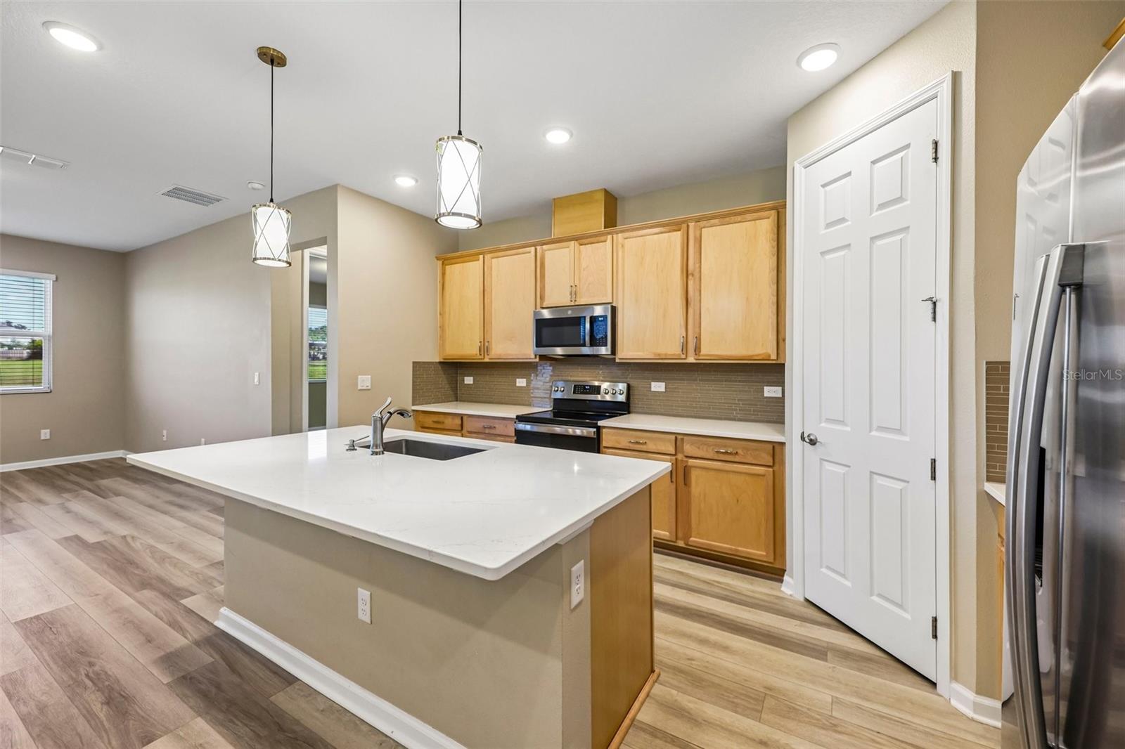 31719 Broadwater, Leesburg, FL 34748