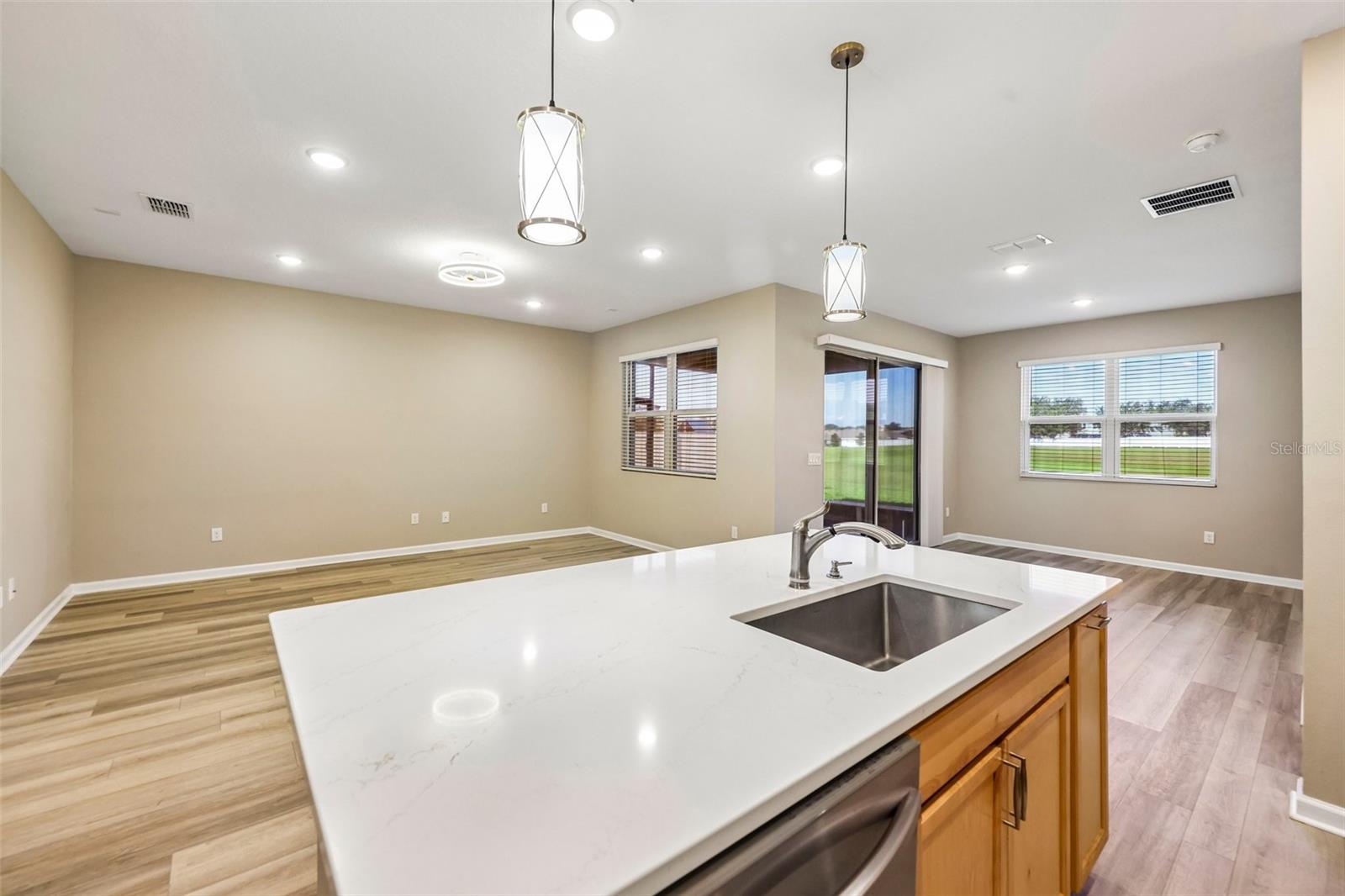 31719 Broadwater, Leesburg, FL 34748
