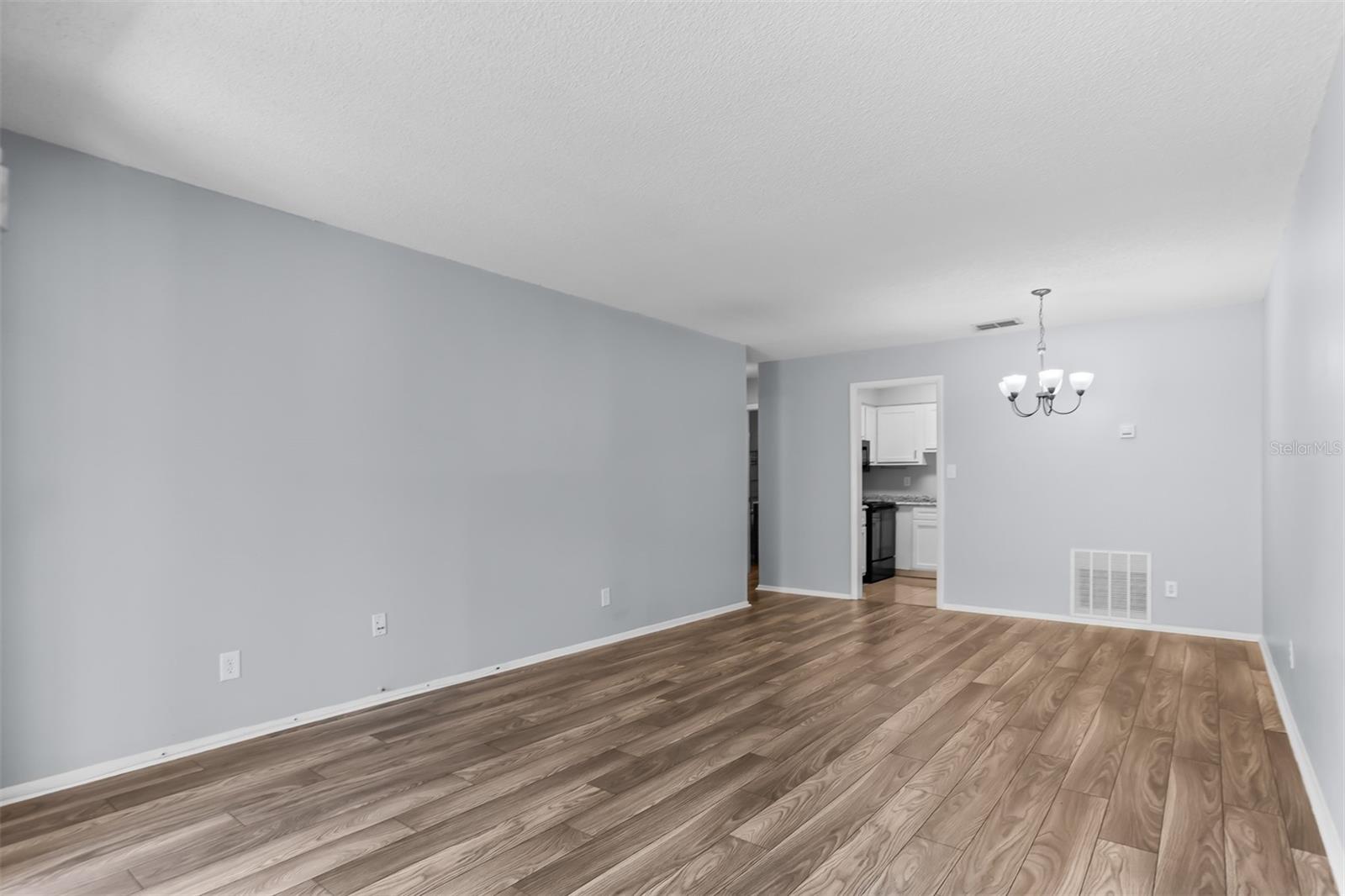 7612 Nacido, Tampa, FL 33615