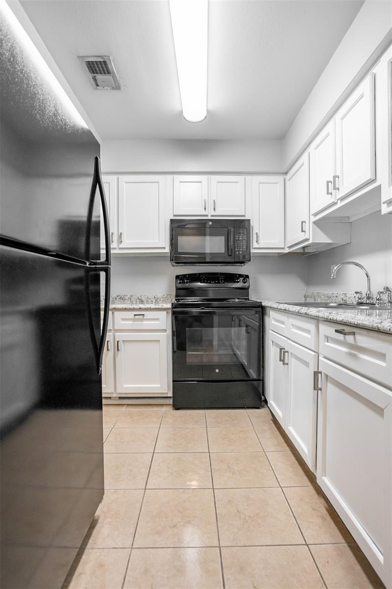 7612 Nacido, Tampa, FL 33615