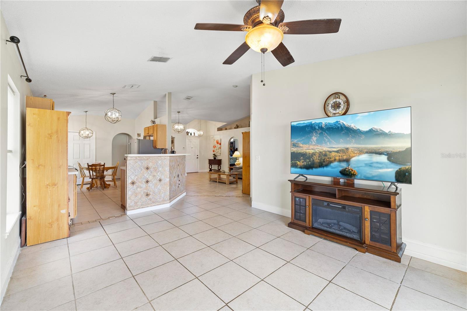 2912 Belle, Kissimmee, FL 34743