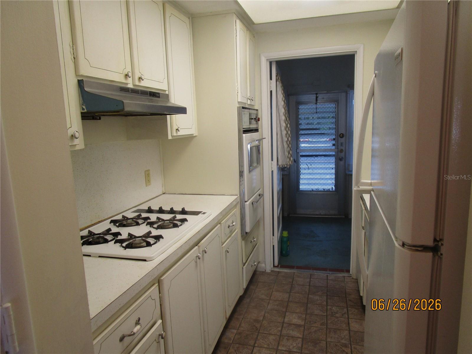 1950 58th Unit 10, St Petersburg, FL 33714