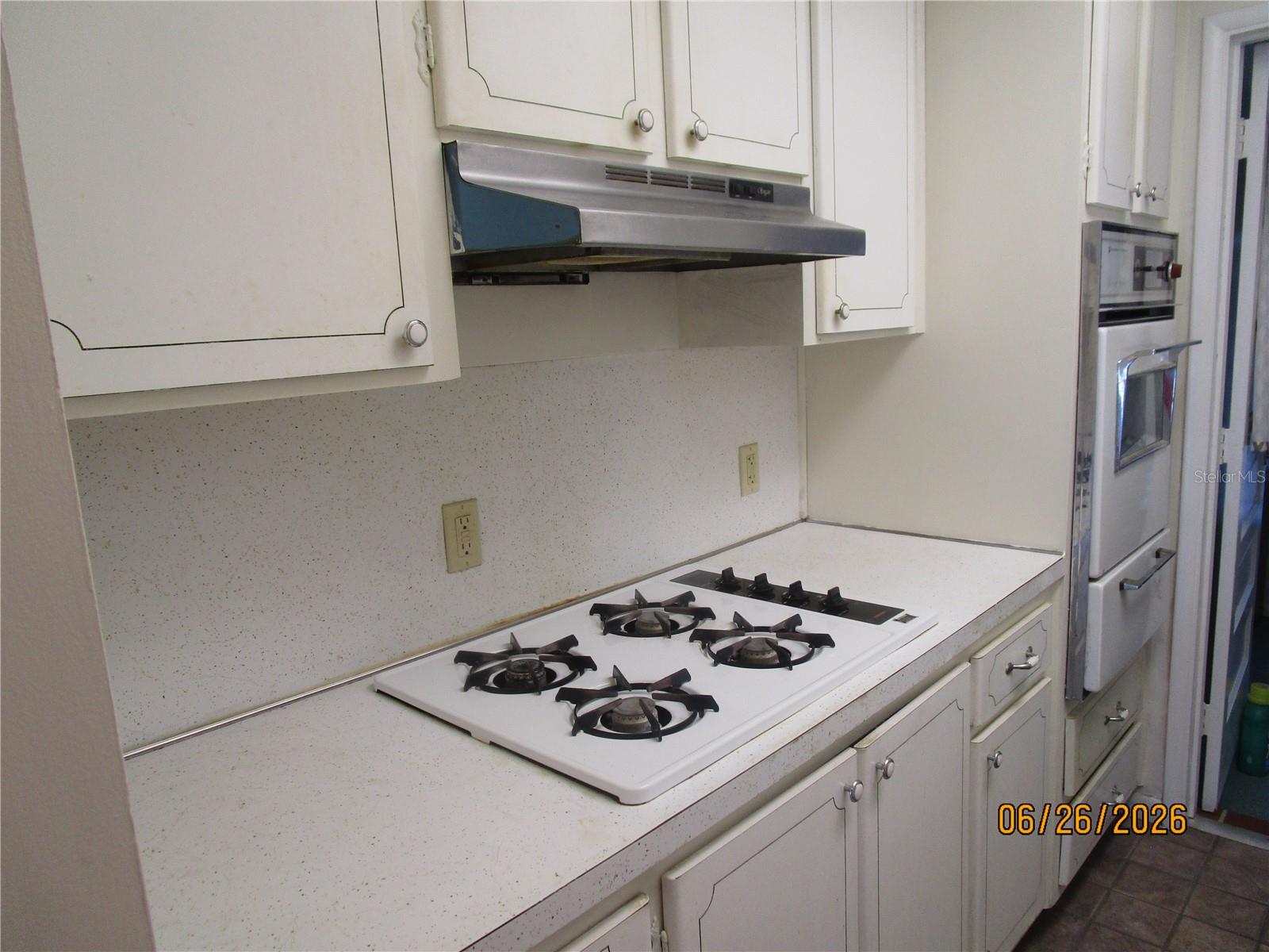 1950 58th Unit 10, St Petersburg, FL 33714