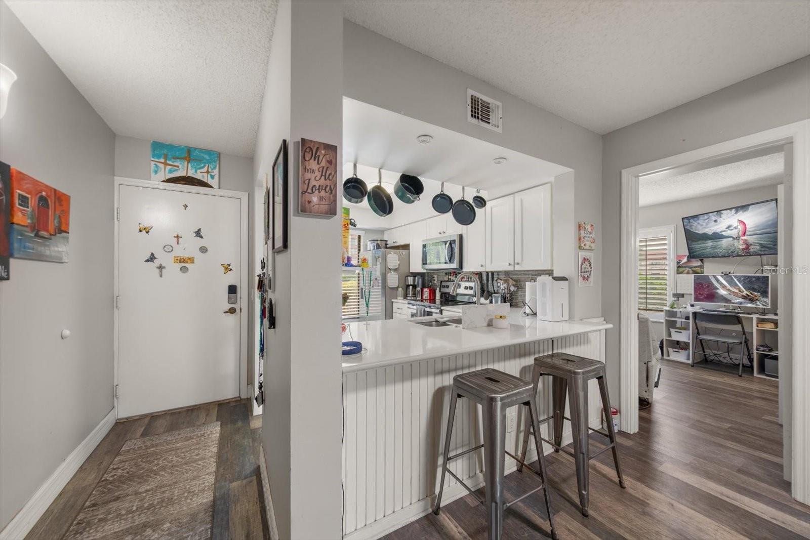 6219 Palma del Mar Unit 102, St Petersburg, FL 33715